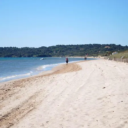 Appartement Hyedhi Pour 4 Personnes Avec Vue Sur Le Port D'hyères